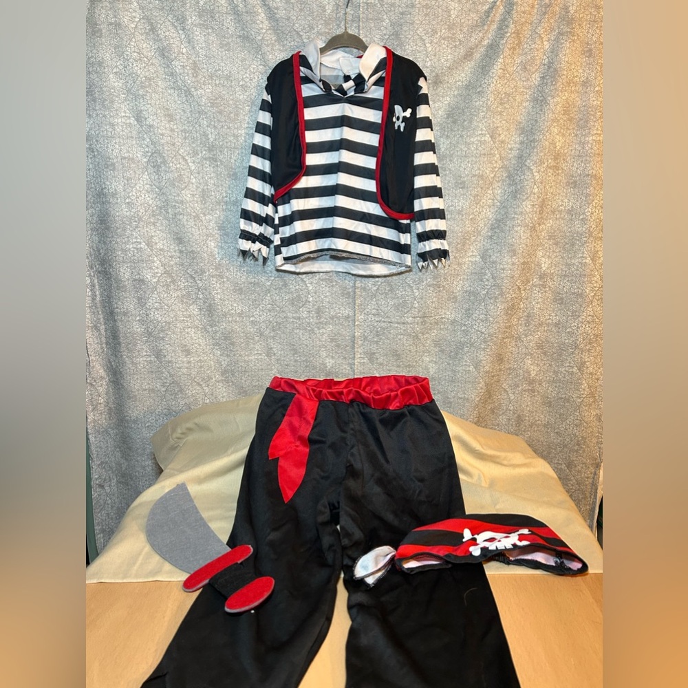 Spooktakular Creations | Baby Pirate Costume | 18-24 mo - Picture 13 of 13